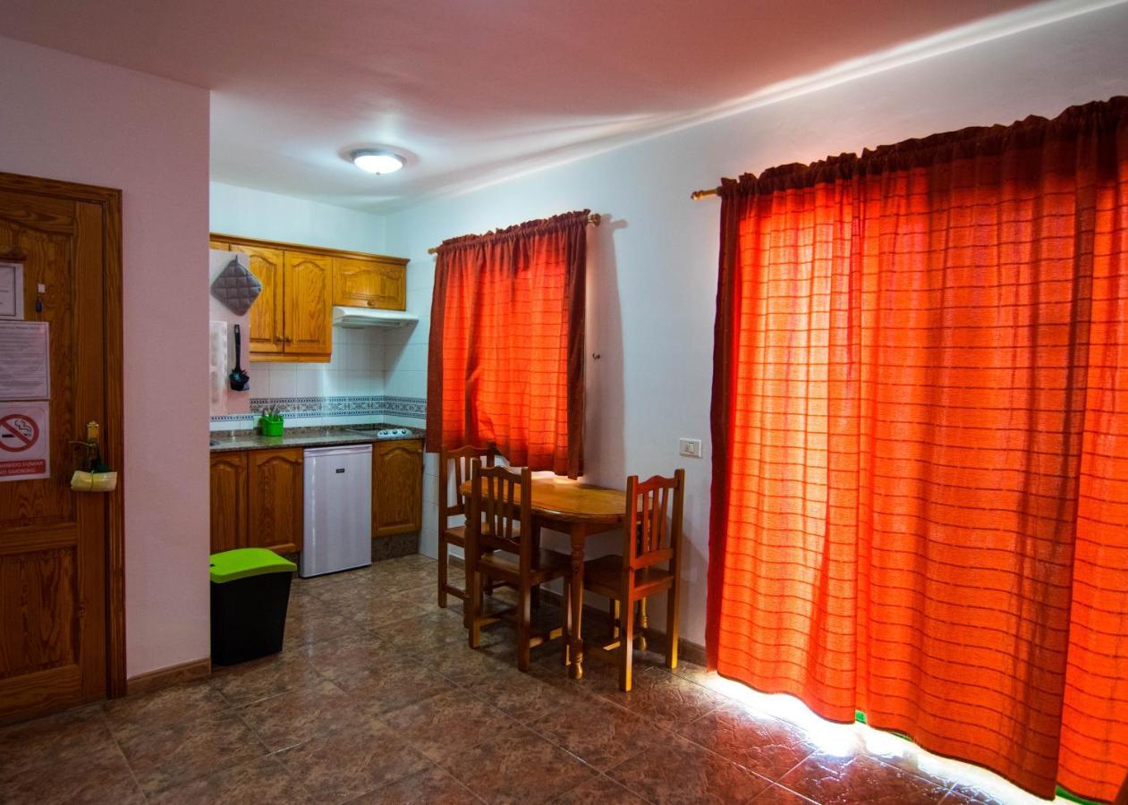 Apartamentos Alcala - Tenerife מראה חיצוני תמונה